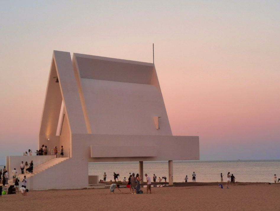 Life & Passions Seaside architecture at sunset